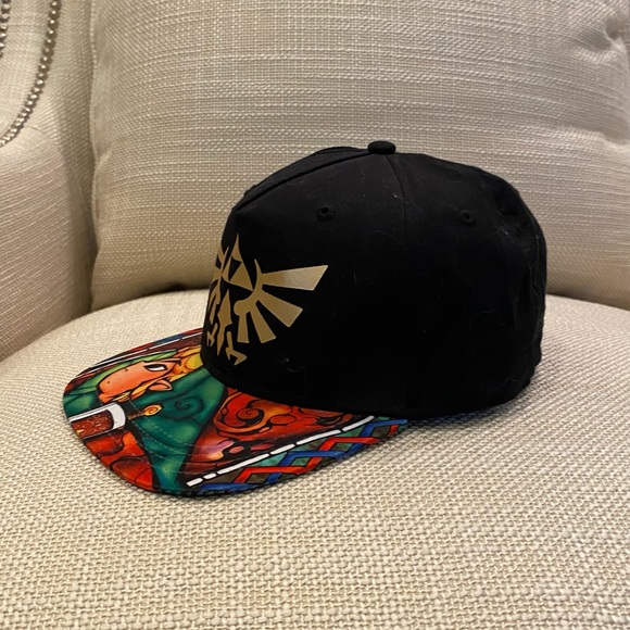 Zelda Nintendo Black Hat w Bright Pattern Brim / Gold Logo / Snap Back - Picture 4 of 10